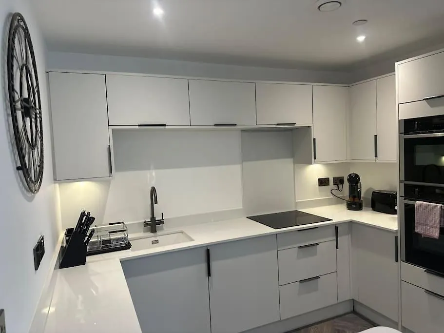 Museum View Apartments City Centre 1 Bedroom Cardiff